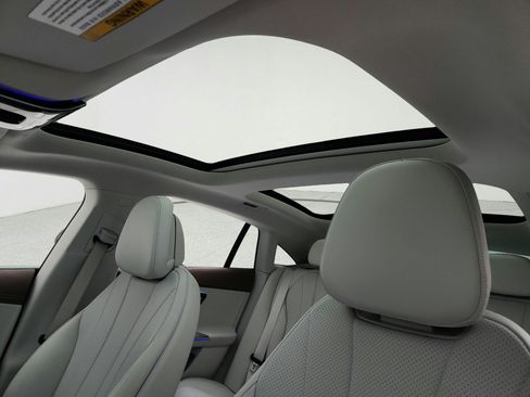 Certified 2023 Mercedes-Benz EQE 350+ 4MATIC Sedan image 18