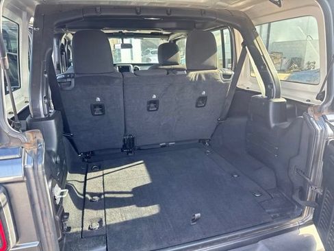 Used 2023 Jeep Wrangler Unlimited Sport AWD/4WD image 13