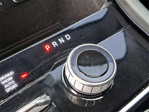 Used 2022 Jeep Grand Cherokee Limited image 29