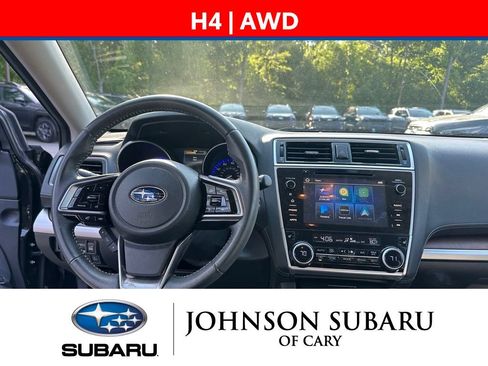 Used 2019 Subaru Outback 2.5i Limited AWD/4WD image 8