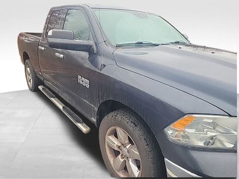 Used 2017 RAM 1500 Big Horn image 4