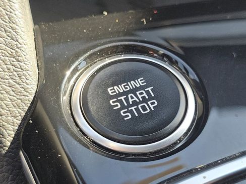 Used 2023 Kia Sportage SX image 39