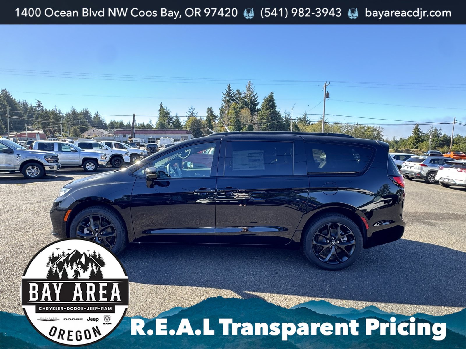 New 2026 Chrysler Pacifica Select AWD/4WD image 8