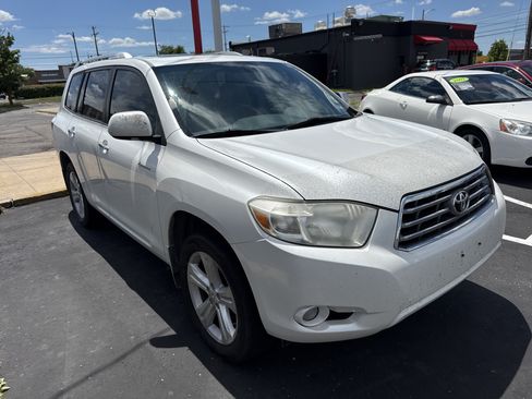 Used 2010 Toyota Highlander Limited FWD image 5