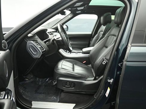 Used 2020 Land Rover Range Rover Sport HSE image 10