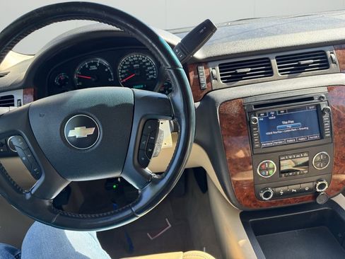 Used 2008 Chevrolet Silverado 3500 LTZ AWD/4WD image 10