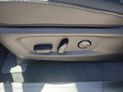 New 2026 Nissan Pathfinder SL w/ SL Premium Package AWD/4WD image 22