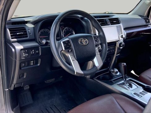 Used 2021 Toyota 4Runner Limited AWD/4WD image 17