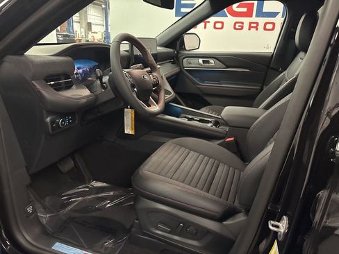 New 2026 Ford Explorer ST-Line w/ ST-Line Street Pack AWD/4WD image 18