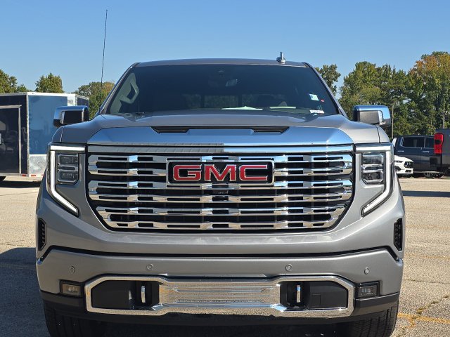 Used 2026 GMC Sierra 1500 Denali w/ Denali Reserve Package AWD/4WD image 8