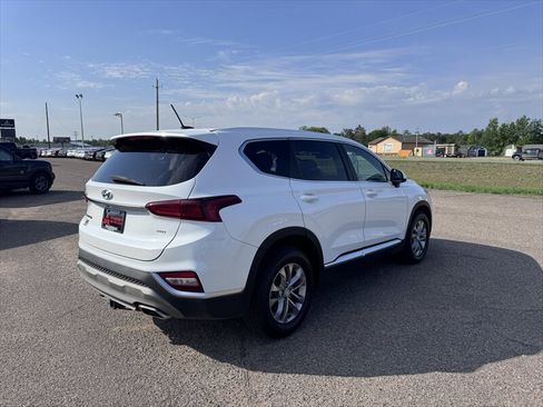 Used 2019 Hyundai Santa Fe SE AWD/4WD image 4