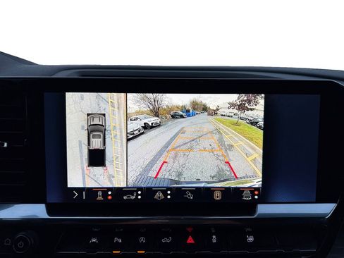 Used 2024 Chevrolet Silverado 1500 LTZ w/ LTZ Convenience Package II image 15