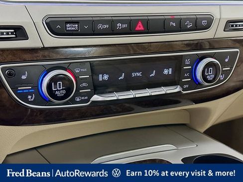 Used 2018 Audi Q7 2.0T Premium Plus AWD/4WD image 21