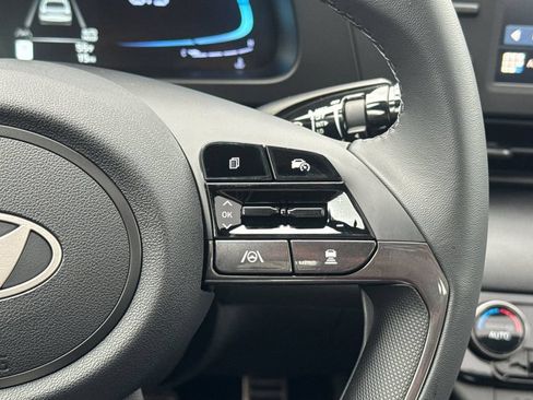 New 2026 Hyundai Elantra SEL Sport Premium FWD image 25