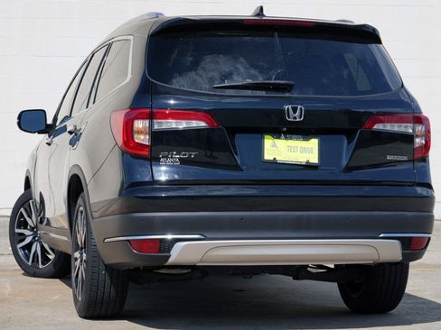 Used 2022 Honda Pilot Touring image 5