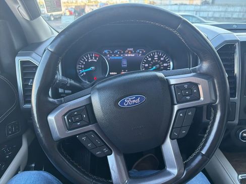 Used 2020 Ford Expedition Platinum image 22