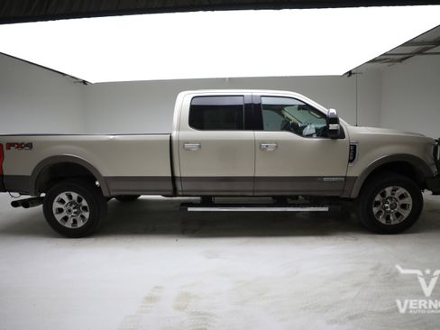 Used 2018 Ford F350 Lariat w/ Lariat Ultimate Package image 5