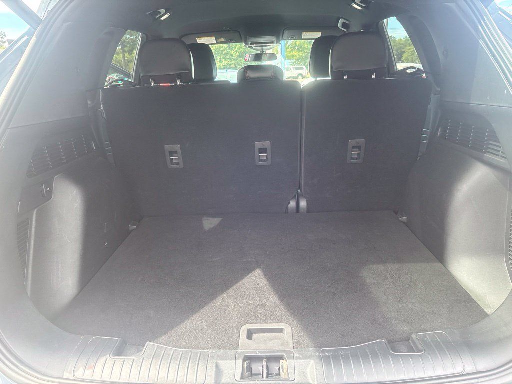 Used 2024 Ford Escape ST-Line w/ Tech Pack #1 FWD image 34