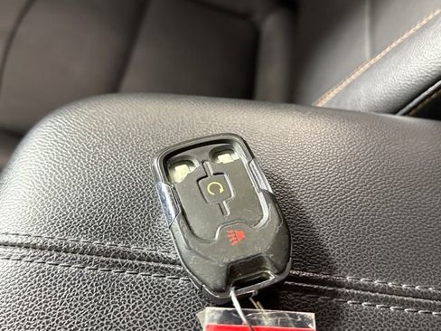 Used 2020 GMC Terrain SLT AWD/4WD image 34
