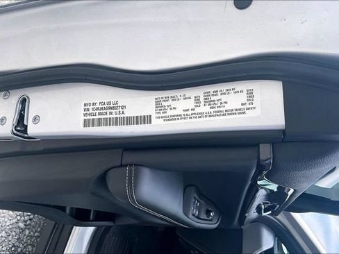 Used 2022 Jeep Grand Cherokee L Laredo AWD/4WD image 30