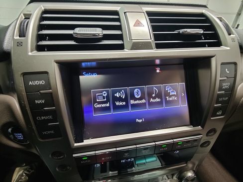 Used 2016 Lexus GX 460 w/ Premium Package AWD/4WD image 43