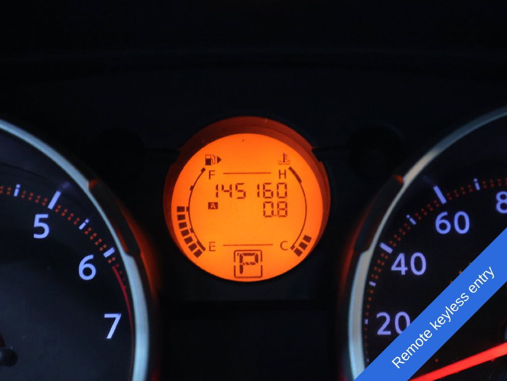 Used 2008 Nissan Rogue SL w/ Moonroof Pkg FWD image 4