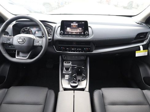 New 2026 Nissan Rogue SV image 24