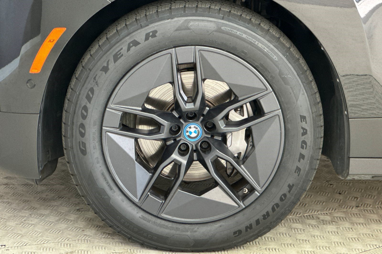 Certified 2024 BMW iX xDrive50 AWD/4WD image 12