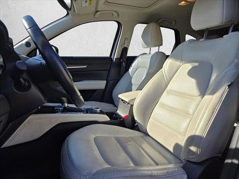 Used 2019 MAZDA CX-5 Grand Touring image 17