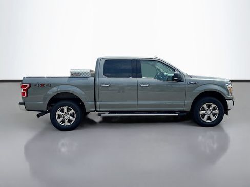 Used 2019 Ford F150 XLT w/ Equipment Group 302A Luxury AWD/4WD image 2