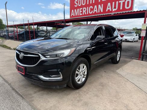 Used 2018 Buick Enclave Essence w/ Trailering Package image 2