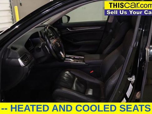 Used 2021 Honda Accord Touring image 10
