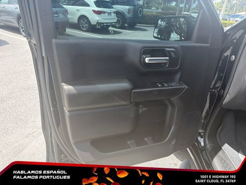 Used 2023 Chevrolet Silverado 1500 Custom AWD/4WD image 12