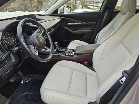 Used 2022 MAZDA CX-30 AWD 2.5 S w/ Premium Package image 17