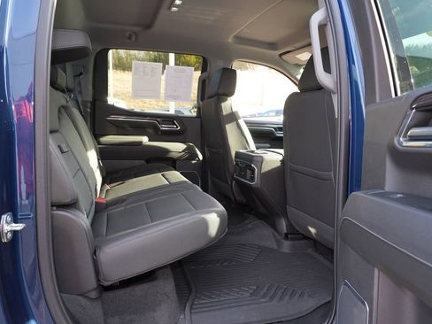 Used 2023 Chevrolet Silverado 1500 LTZ AWD/4WD image 35