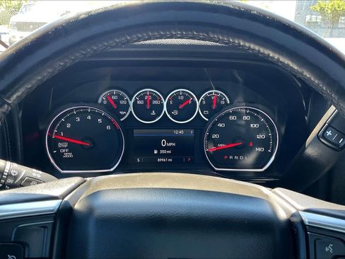 Used 2020 Chevrolet Silverado 1500 LT w/ Texas Edition image 25