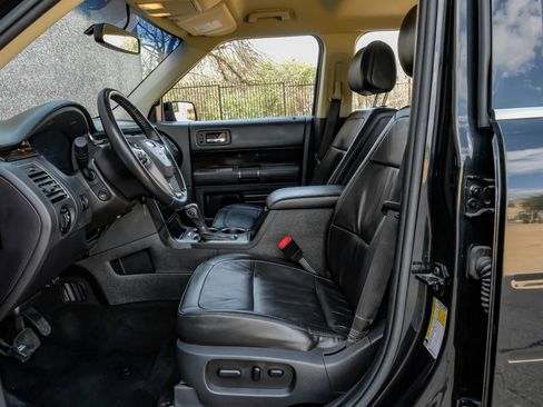 Used 2014 Ford Flex SEL w/ Equipment Group 202A FWD image 4