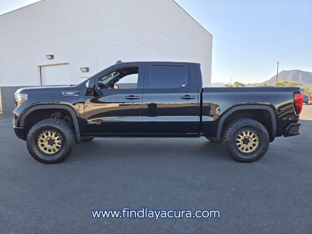Used 2021 GMC Sierra 1500 AT4 w/ Technology Package AWD/4WD image 3