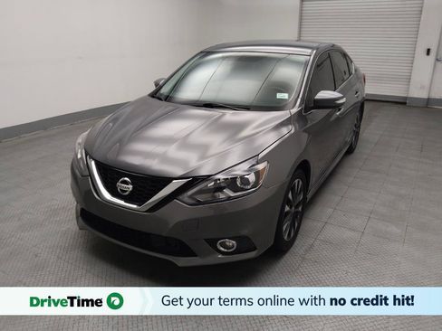Used 2019 Nissan Sentra SR FWD image 1