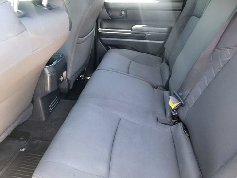 Used 2024 Toyota Tacoma SR AWD/4WD image 29