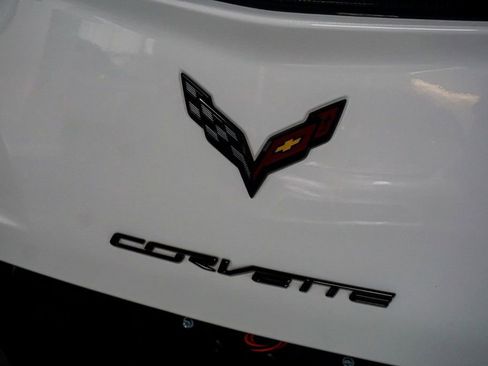 Used 2019 Chevrolet Corvette Z06 w/ Z07 Performance Package RWD image 59