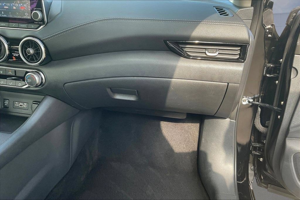 Used 2025 Nissan Sentra SV FWD image 24
