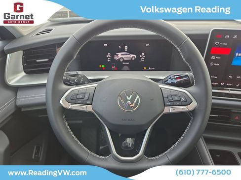 New 2026 Volkswagen Tiguan SE AWD/4WD image 16
