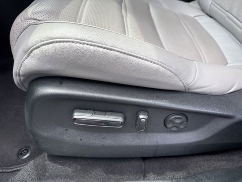Used 2017 Honda CR-V EX-L image 23