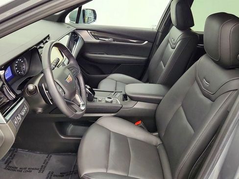 Used 2024 Cadillac XT6 Sport w/ Technology Package AWD/4WD image 21