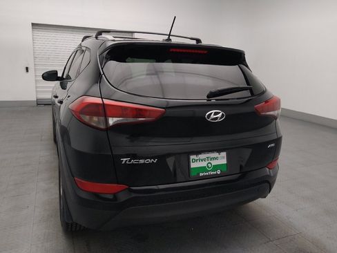 Used 2017 Hyundai Tucson SE AWD/4WD image 6