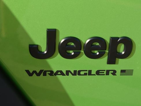 Used 2025 Jeep Wrangler Unlimited Sport AWD/4WD image 12