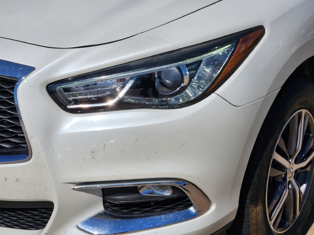 Used 2018 INFINITI QX60 Luxe w/ Premium Package AWD/4WD image 10