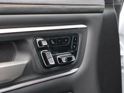 New 2026 RAM 1500 Tungsten AWD/4WD image 23