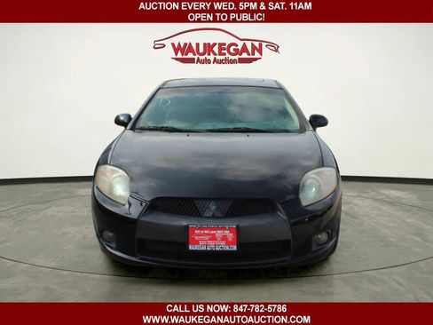 Used 2010 Mitsubishi Eclipse GT FWD image 2